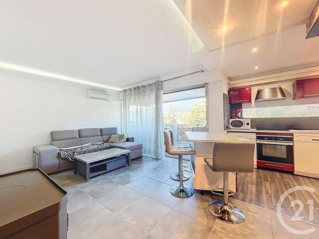 Appartement F2 à vendre - 2 pièces - 49.8 m2 - CAGNES SUR MER - 06 - PROVENCE-ALPES-COTE-D-AZUR - Century 21 Villas D'Azur